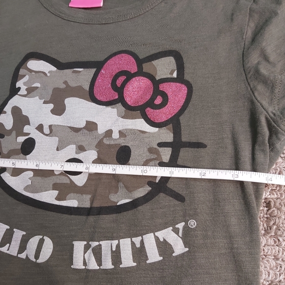 Hello Kitty t-shirt - Picture 5 of 7